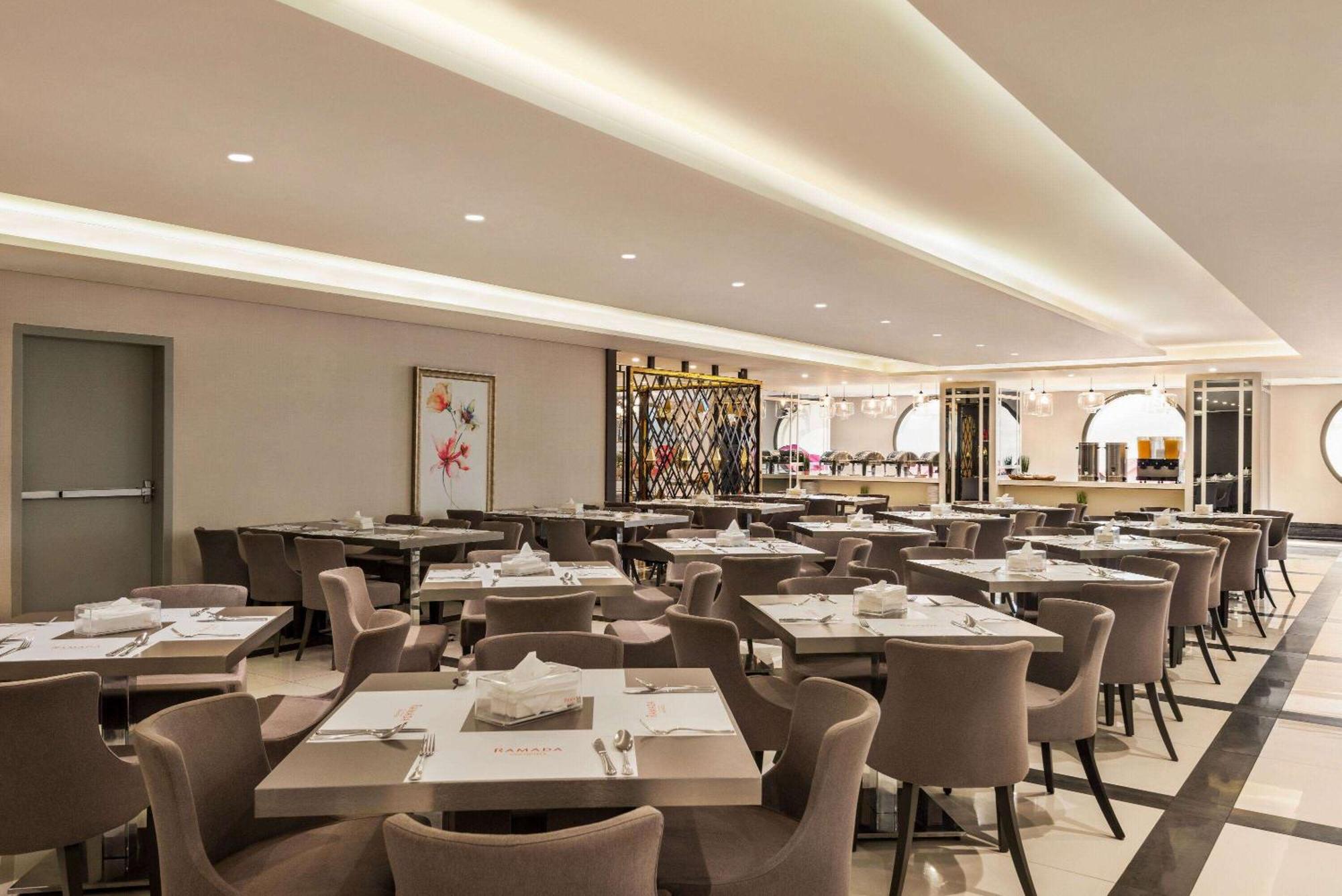 Ramada By Wyndham Makkah Zad Al Tayseer Mekka Eksteriør billede