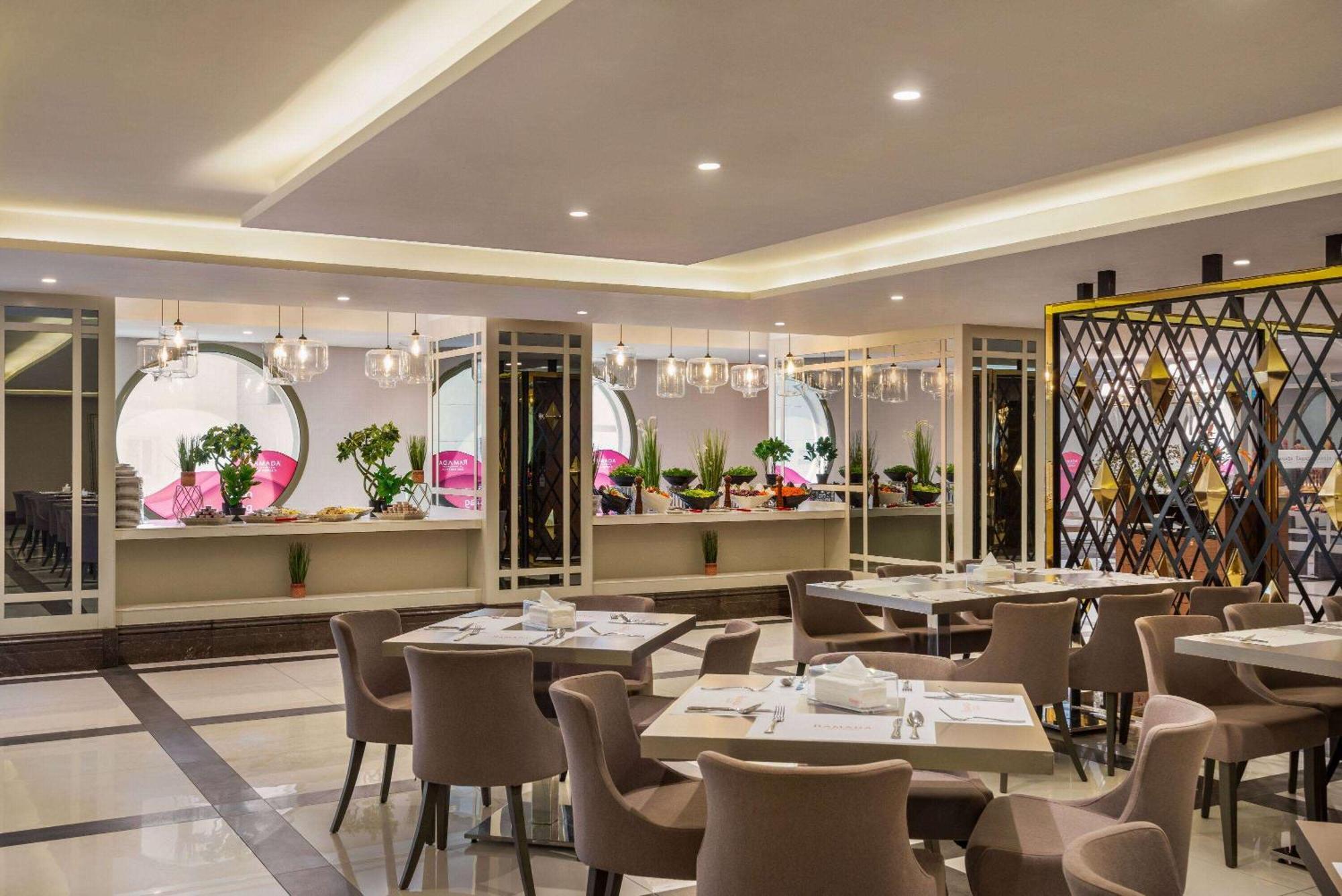 Ramada By Wyndham Makkah Zad Al Tayseer Mekka Eksteriør billede